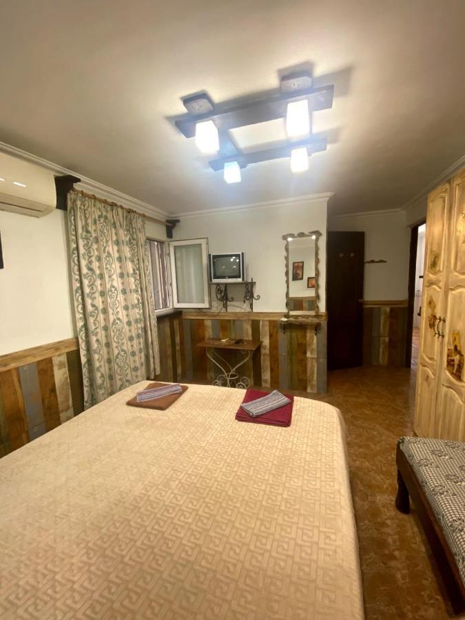 Magnoliia Hotel Сухуми Екстериор снимка