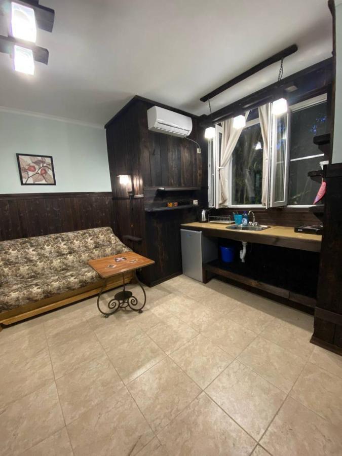 Magnoliia Hotel Сухуми Екстериор снимка