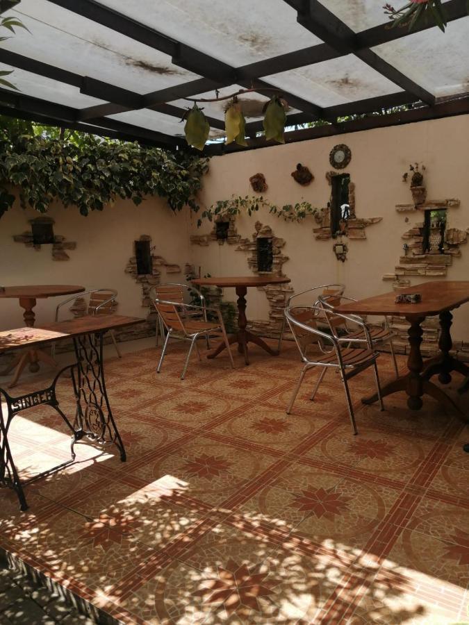 Magnoliia Hotel Сухуми Екстериор снимка