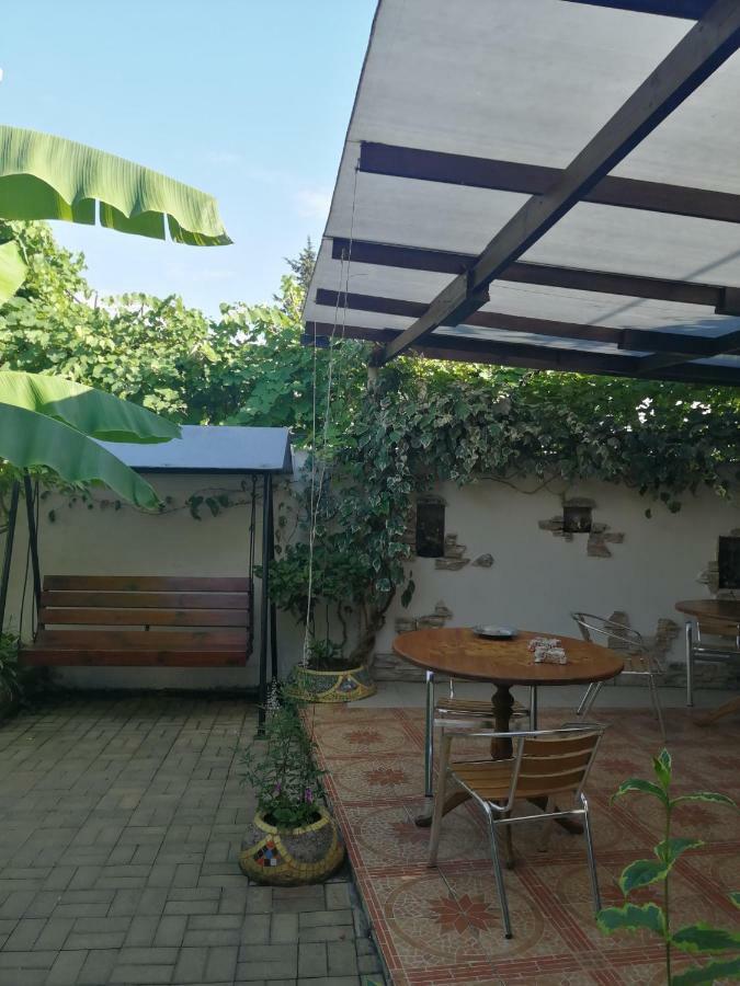 Magnoliia Hotel Сухуми Екстериор снимка